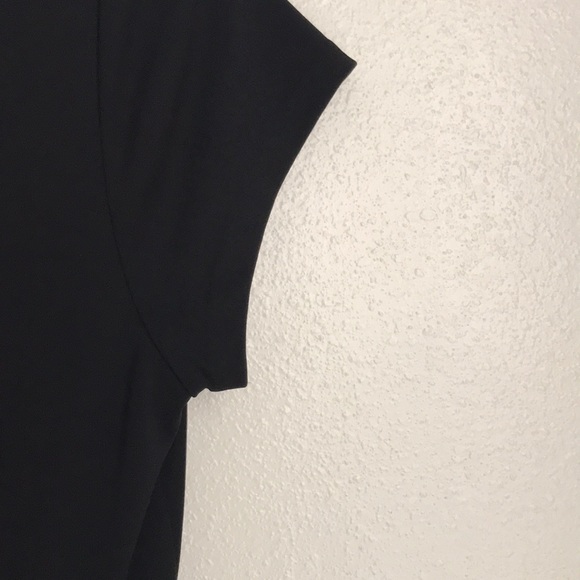 Black dress - Picture 6 of 6